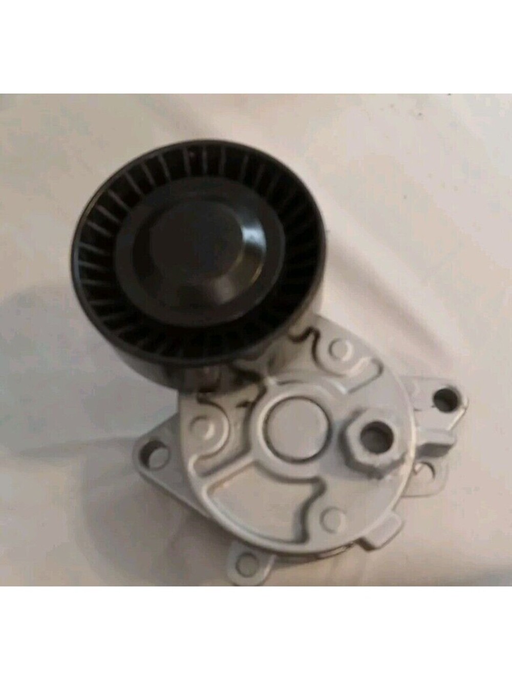 A Premium Belt Tensioner Fits BMW 528i
